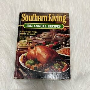 Vintage Southern Living 1982 Annual Recipes Cookbook